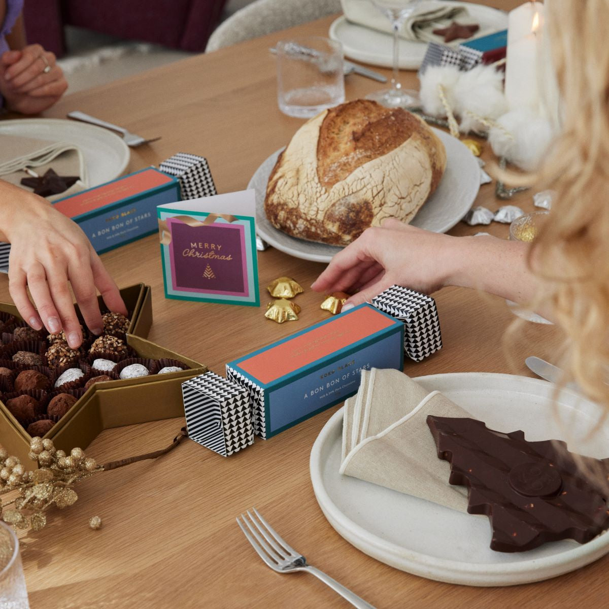 A Bon Bon of Stars | Milk and Dark Chocolate | 200g